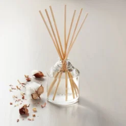 11.83 Fl Oz Canvas Oil Reed Diffuser - Hearth & Handâ„¢ With Magnolia
